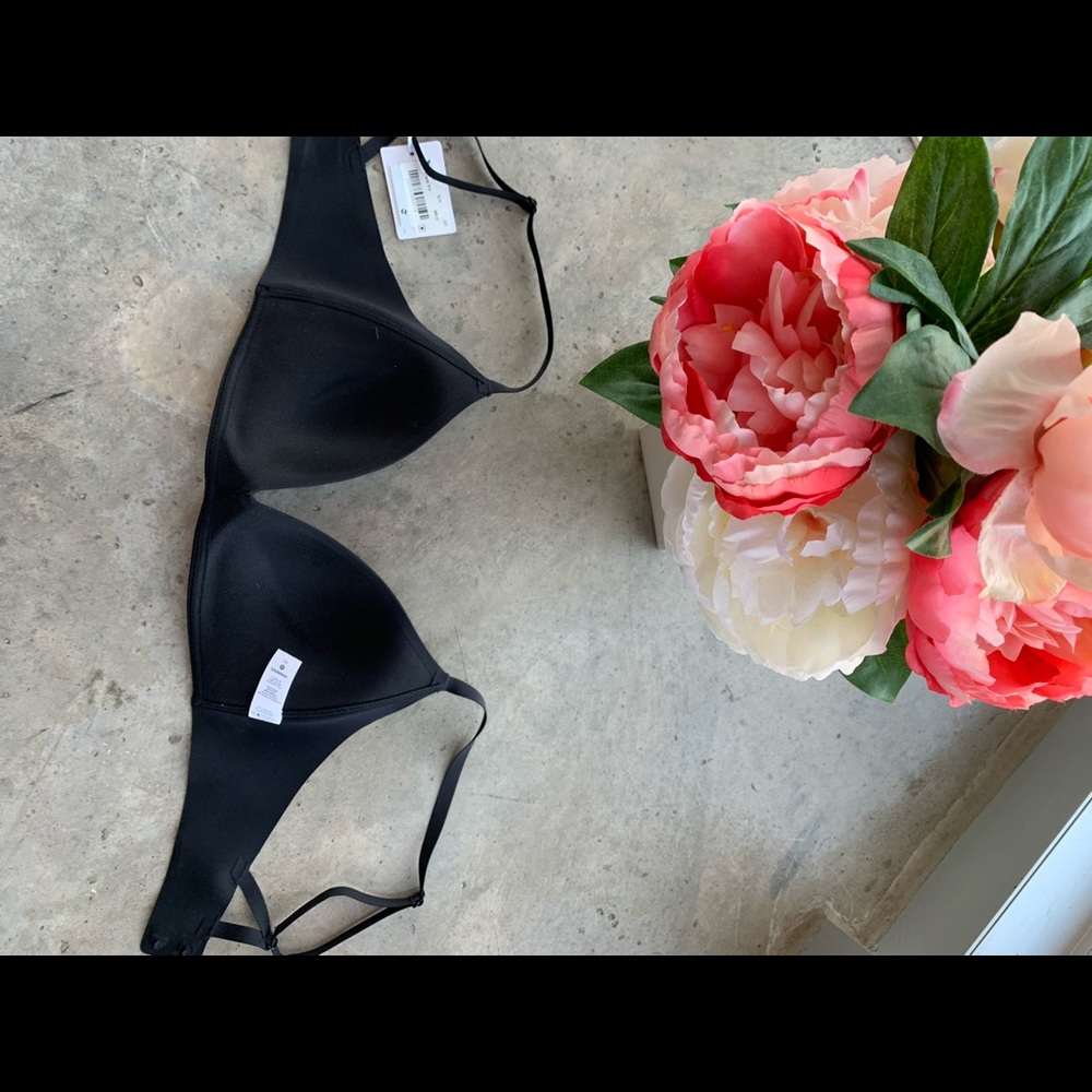 32C Lululemon Black Take Shape Bra - Picture 5 of 7